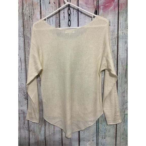 h. One Cream Wool Blend Soft Sweater Size XS ❤️💕 - Picture 9 of 11
